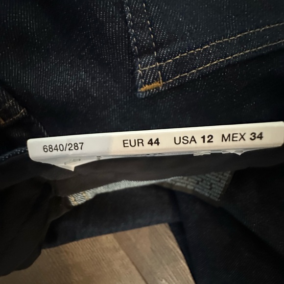 Zara Women's Size 12 Indigo Denim Bootcut Leg/Slim Fit/High Rise - Picture 8 of 8